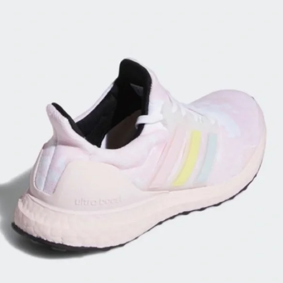 adidas UltraBOOST Pastel Pink Sky Tint